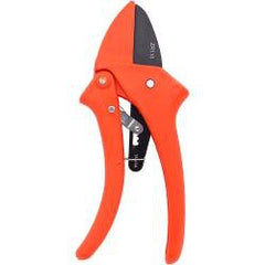 Zenport ZR110 Fiberglass Ratchet Pruner available from Seres Ag