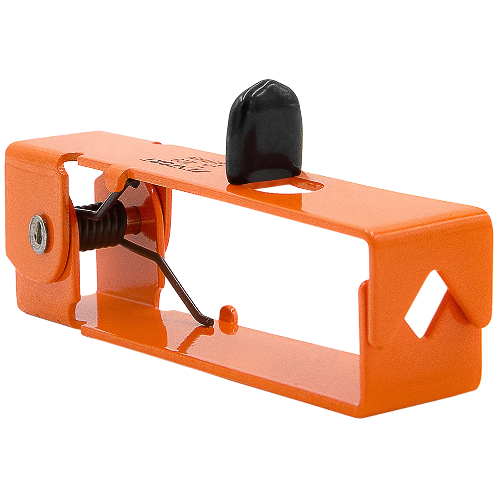 Zenport ZL229 Thorn Leaf Stripper with Insulated Finger Rest available from Seres Ag